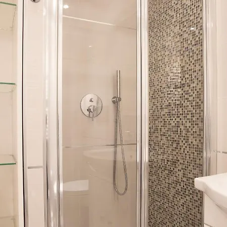 Apartment Bright New With Wonderful Views Nice